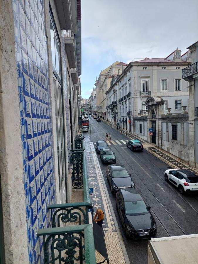 Chiado Apartments Lisbon Luaran gambar