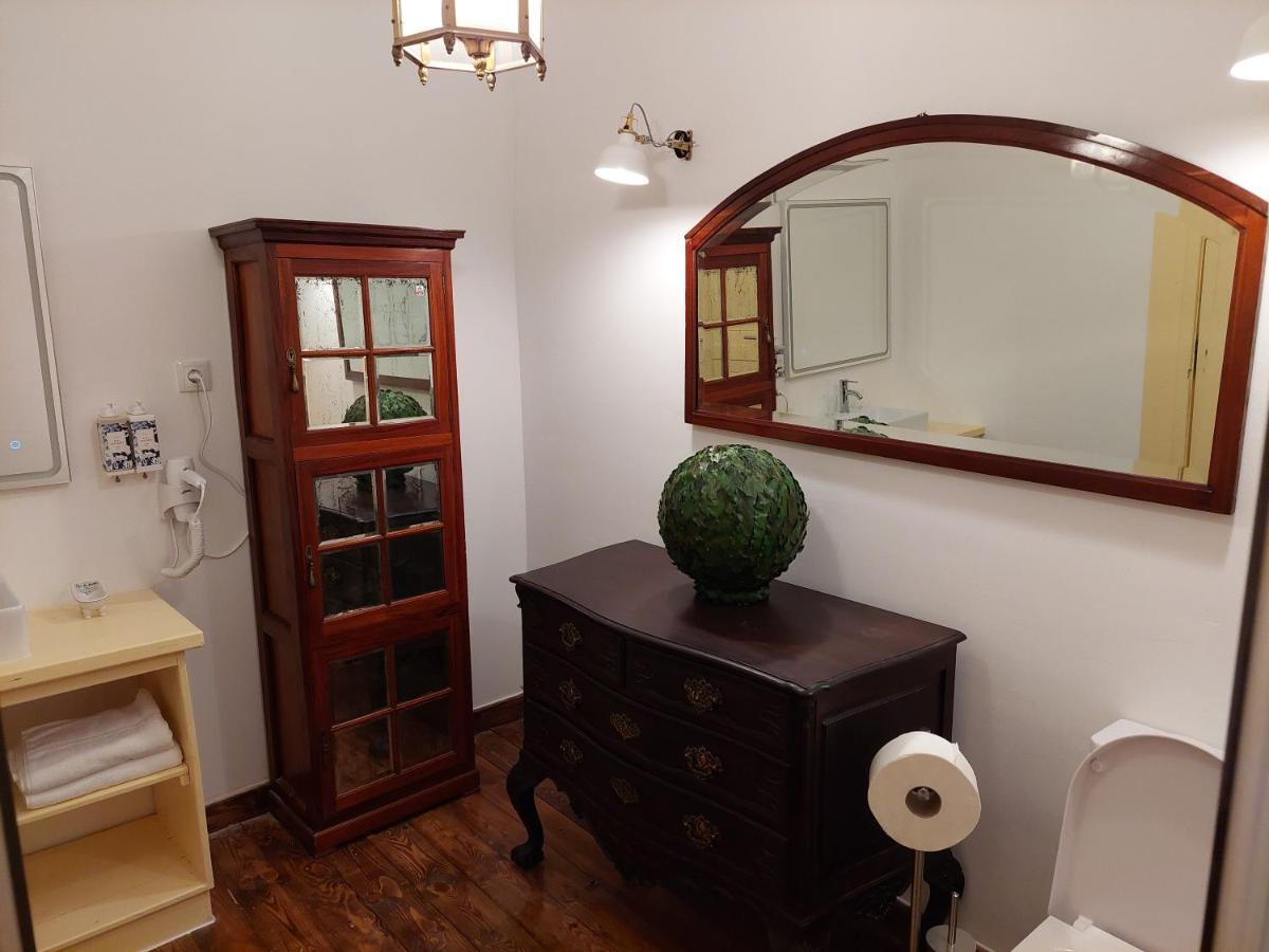 Chiado Apartments Lisbon Luaran gambar