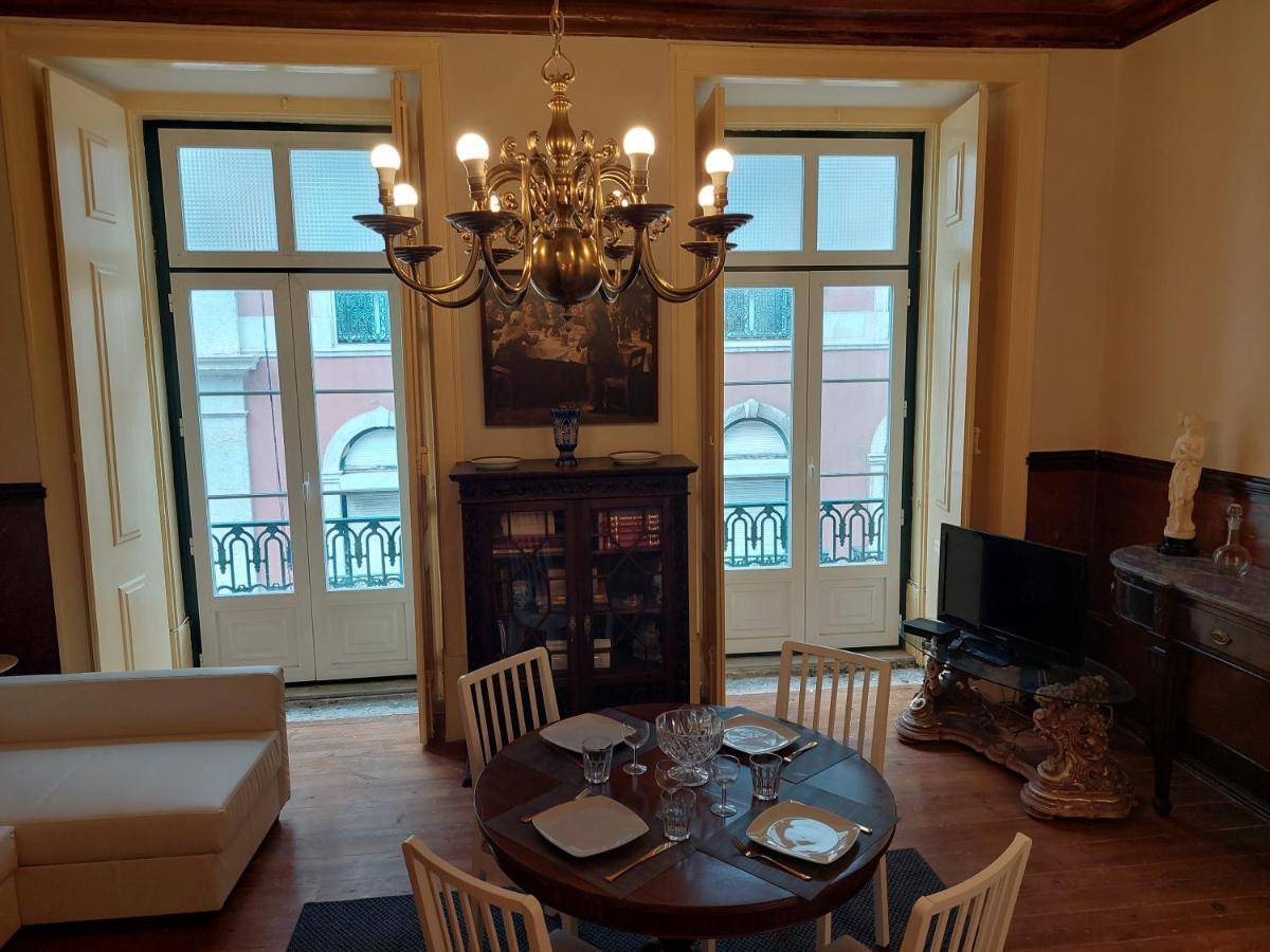 Chiado Apartments Lisbon Luaran gambar