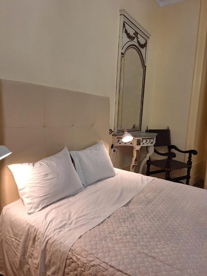 Chiado Apartments Lisbon Luaran gambar