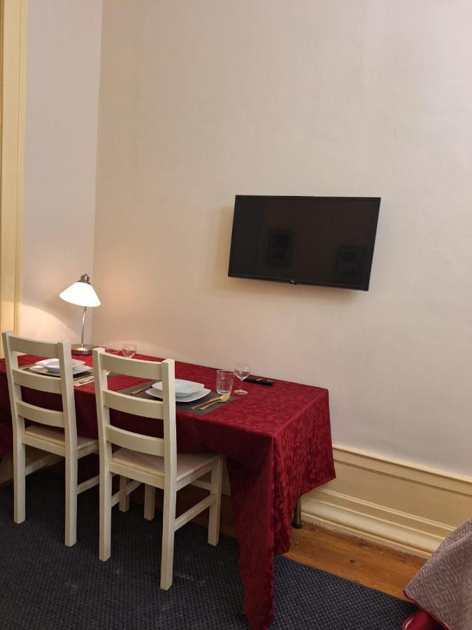 Chiado Apartments Lisbon Luaran gambar